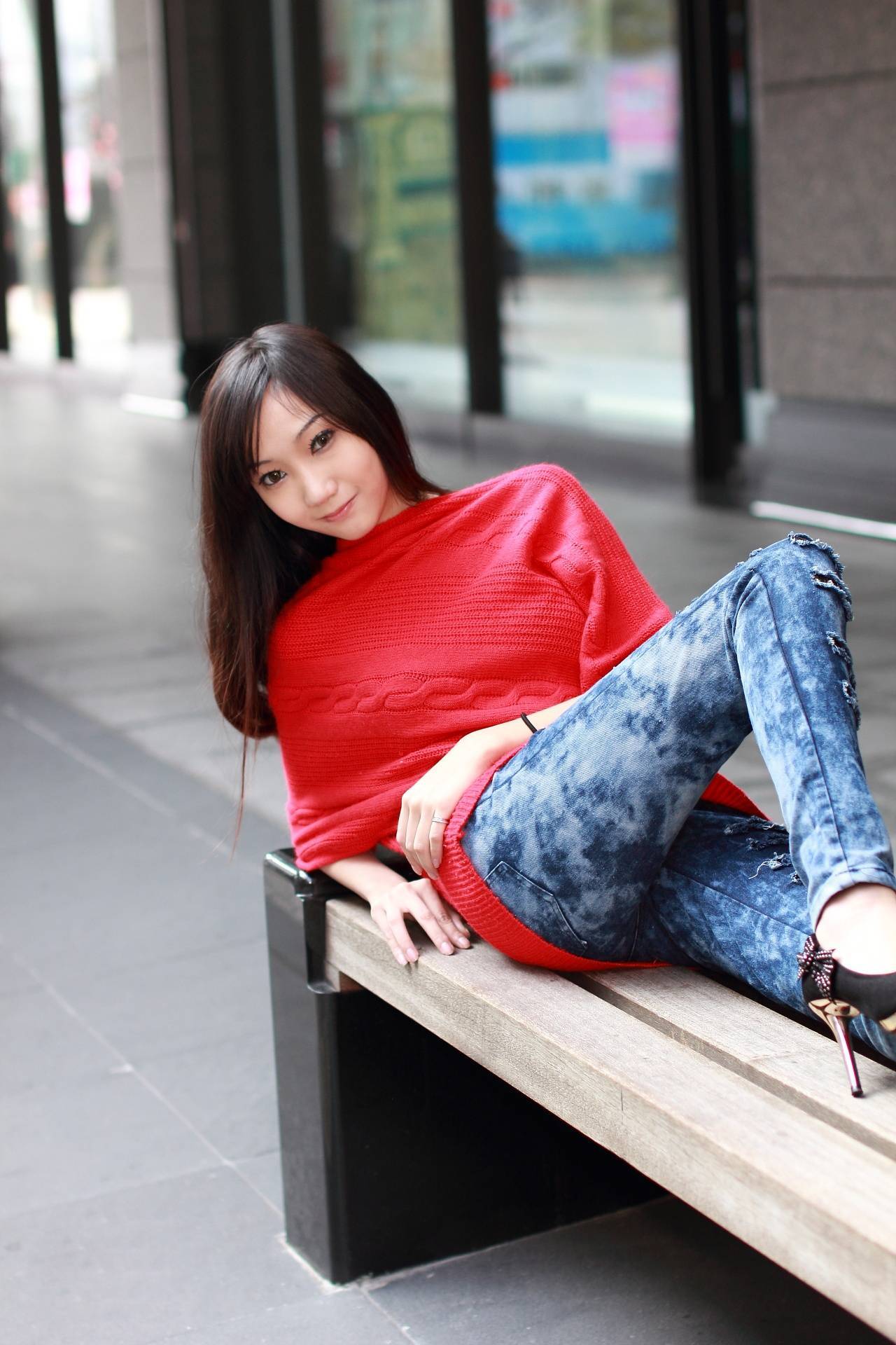 Blautyleg麻豆 Tina 2011.02.07 首次外拍 美腿模特写真